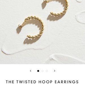 18K GOLD PLATED TWISTED EARRINGS